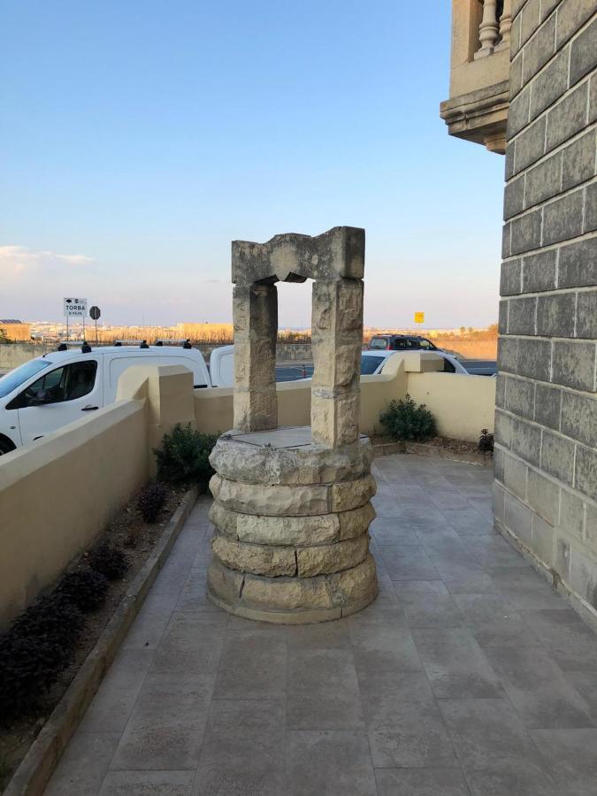Oleander Butts Inn Zebbug  Exterior photo